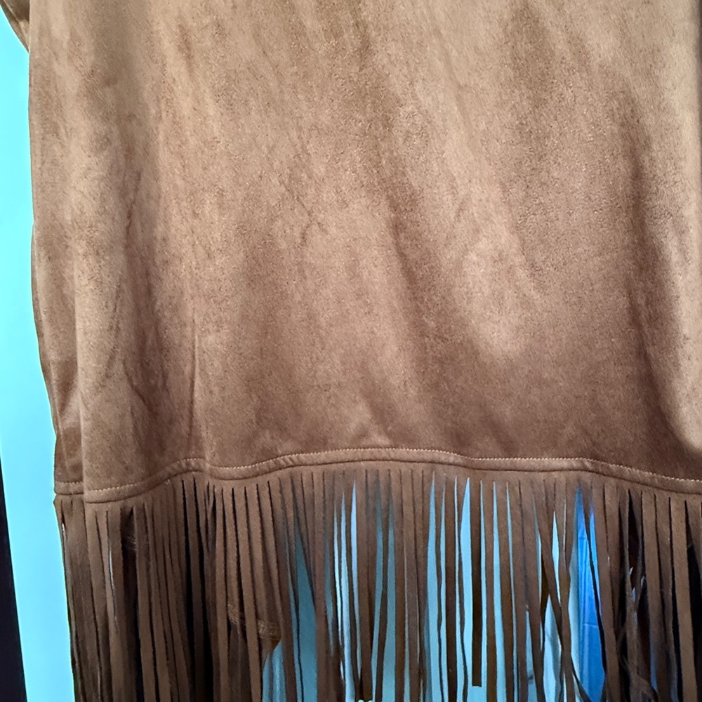 New Brown Seude Fringe Sleeveless Vest - Never used - Picture 4 of 12